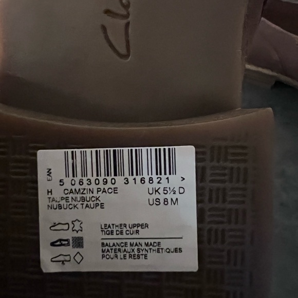 Clarke never worn no box - Picture 4 of 4